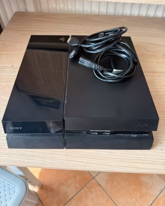 Ps4 Fat, 500gb - 13.52 - Testata e Funzionante