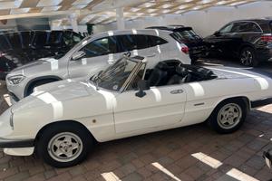 Alfa Romeo Spider 1.6