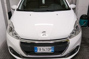 Peugeot 208  1.6 Diesel euro 6