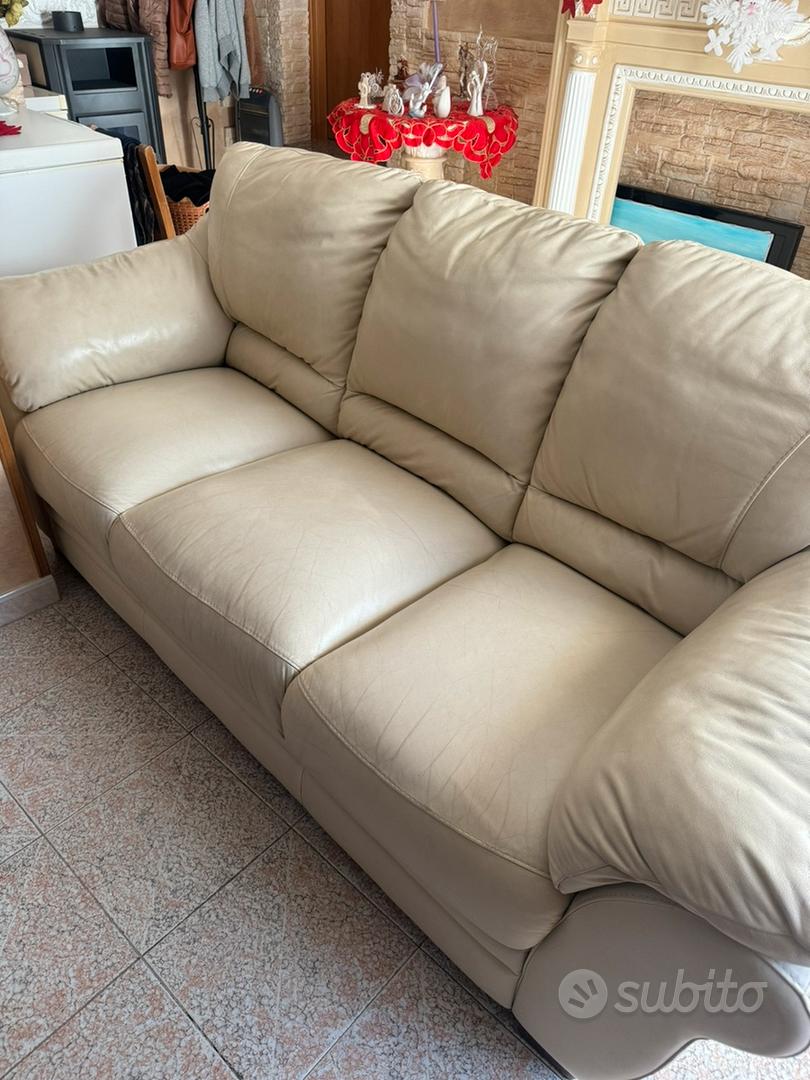 Due divani da soggiorno - Arredamento e Casalinghi In vendita a Agrigento