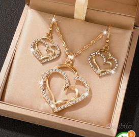 Parure collana con pendente di cuore + orecchini +