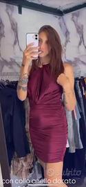 Mini dress con collo anello dorato