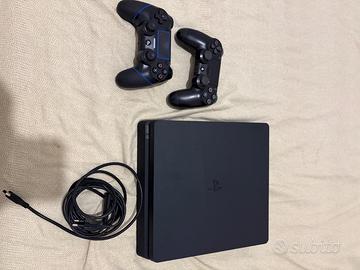 PlayStation 4 Slim + 2 joystick