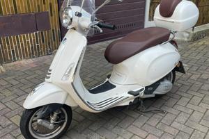 Vespa Primavera 150