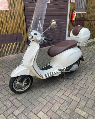 Vespa Primavera 150
