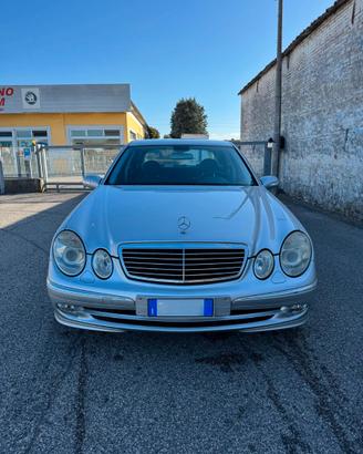 Mercedes E270 CDI Avantgarde