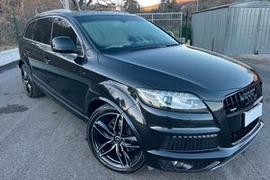 Audi Q7 3.0 V6 TDI 233CV quattro tiptronic S-LINE