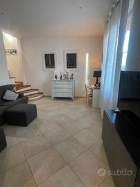 Villetta angolare 385000