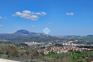 4 LOCALI A FOLIGNANO