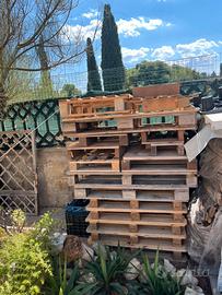 Pedane / bancali in legno / multistrato