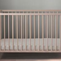 Lettino per neonato con materasso