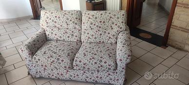 Divano due posti