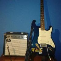 Nuovissima chitarra elettrica con amplificatore