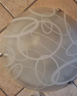 Applique e plafoniere in vetro satinato con decori
