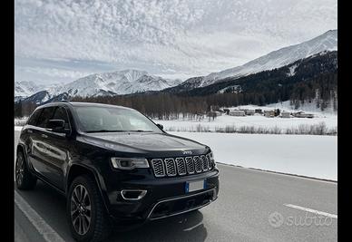 JEEP WK2 GRAND CHEROKEE 3.0 V6 OVERLAND GANCIO
