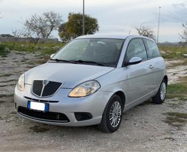 Lancia Ypsilon 1.3 MJT 75 CV