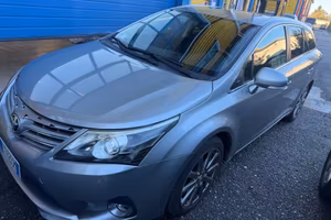 Toyota Avensis 2.2 D-Cat aut. Wagon Style Safety