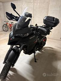 Moto Ducati multistrada V2S
