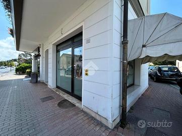 NEGOZIO A PREGANZIOL