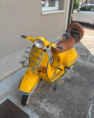 Vespa PK 50 restaurata motore nuovo 130