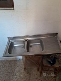 lavello in acciaio a 2 vasche