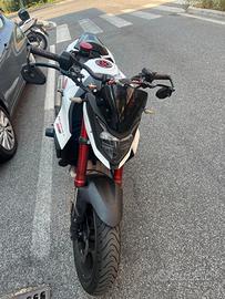 Honda CB Hornet 750