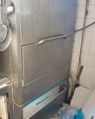 Lavastoviglie industriale  prezzo trattabile