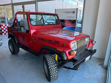 Jeep Wrangler Wrangler 2.5 Laredo Hard Top