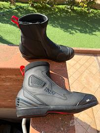 Stavalettoi IXS Boots RS-100 S black taglia 42