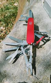 Victorinox Swisschamp