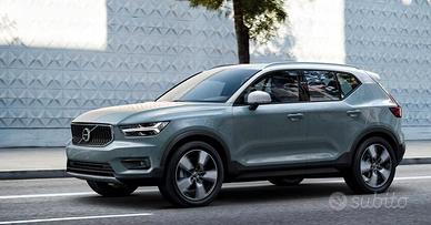 RICAMBI X VOLVO XC40 2019