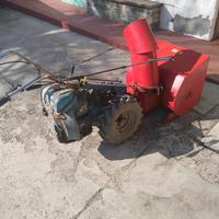 Motocoltivatore con turbina da neve BCS