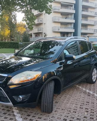 Ford kuga 2.0 TDCi 4x4 Titanium tetto panoramico 
