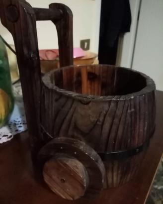 Porta vaso in legno "botticella"
