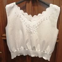 top ricamato a mano antico