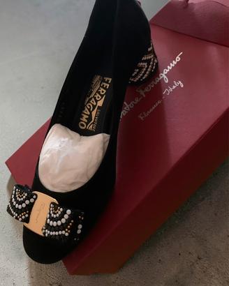 Scarpe Salvatore Ferragamo n.35,5