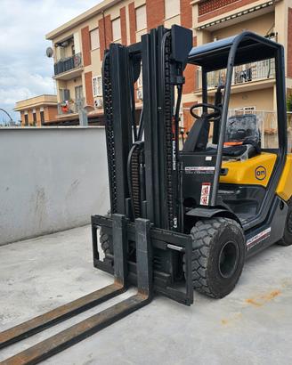 Carrello Elevatore OM-XD30