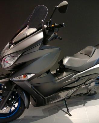 Suzuki Burgman 400 OPERAZIONE 50%