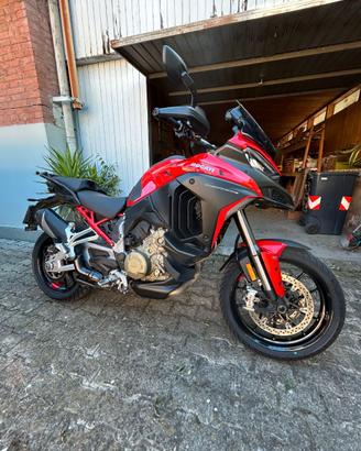 Multistrada V4S Travel & Radar