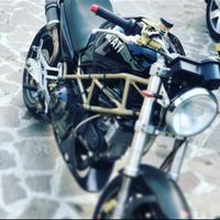 Ducati M 900