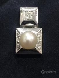 Pendente in oro bianco 18 carati con perla 7/8 mm
