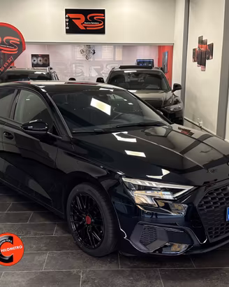 Audi A3 SPB 35 2.0 TDi 150CV S-Tronic Identity Bla