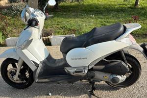 Scooter Scarabeo 300S