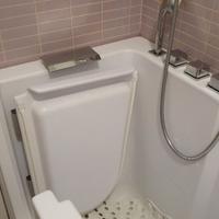 Vasca per disabili/ anziani in vetroresina