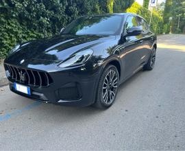 MASERATI Grecale GT MHEV 300cv - tetto