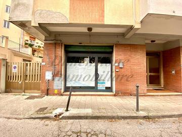Immobile di 68 m² con 2 locali a Rosignano Maritti