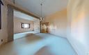 ampia-abitazione-con-spazio-scoperto-a-surbo-le-