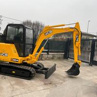 E122 Escavatore q JCB 804 38