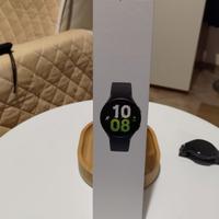 Samsung Galaxy Watch5 44mm Cassa in Alluminio Nero