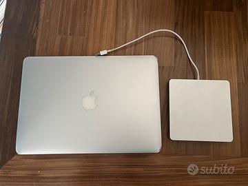 Apple Mac Book Air 2016 + lettore cd e dvd